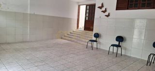 Casa Para Vender com 4 quartos 2 suítes