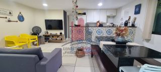 Bangalô em Condomínio na Beira-Mar com 4 Suítes