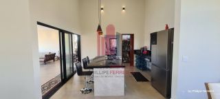 Linda e Nova Casa no Condomínio Reserva de Aldeia