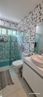 Casa em Aldeia com Vista para Mata 5 Suítes Piscina e Espaço Gourmet