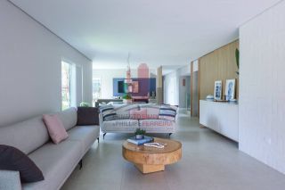 Linda Casa em Condomínio c/ Piscina e Espaço Gourmet - Porteira Fechada