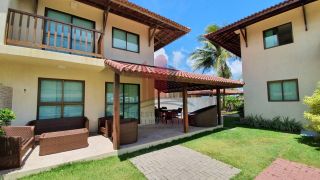 Bangalô com 2 Suites e 2 Quartos com Piscina Privativa