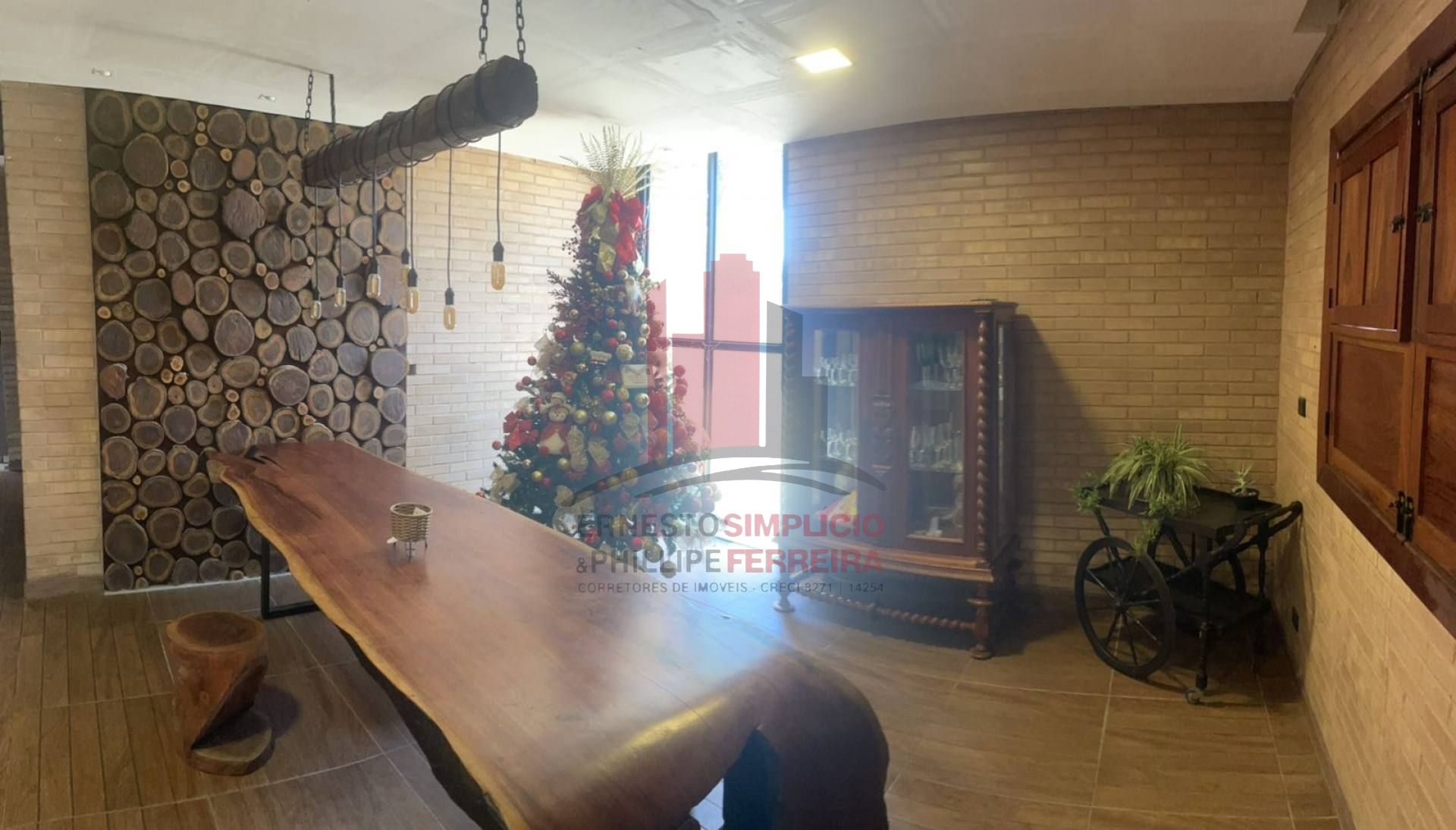 Casa em Aldeia com Area para Criação de Cachorro