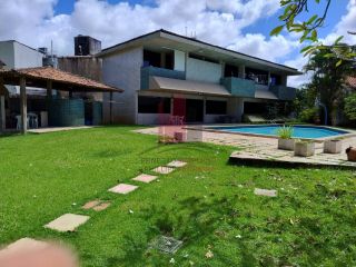 Linda Casa no Poço da Panela 5 Quartos com Piscina