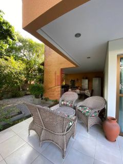 Bela Casa em Cond. em Aldeia com 280m² 3 Suítes