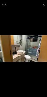 Linda Casa em Condomínio Novo em Aldeia com 5 Suítes