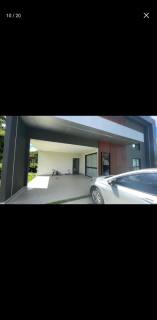 Linda Casa em Condomínio Novo em Aldeia com 5 Suítes