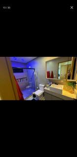 Linda Casa em Condomínio Novo em Aldeia com 5 Suítes