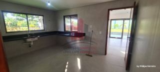 Casa em Condomínio Fechado em Aldeia com 4 Quartos