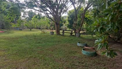 Casa Fora de Cond. 2 Quartos sendo 1 Suíte 180m