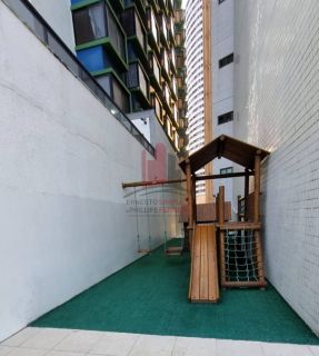 Apartamento na Avenida Boa Viagem com 149m 3 Quartos