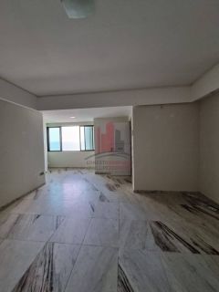 Apartamento na Avenida Boa Viagem com 149m 3 Quartos