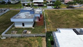 Casa Novinha em Condomínio 4 Quartos Terraço Gourmet