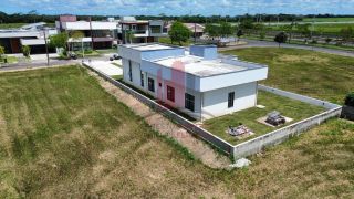 Casa Novinha em Condomínio 4 Quartos Terraço Gourmet