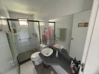 BELÍSSIMA CASA DE CAMPO ALTO PADRÃO 5 QUARTOS 2 SUÍTES