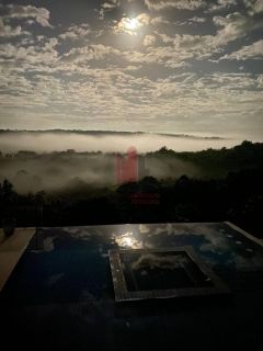 BELÍSSIMA CASA DE CAMPO ALTO PADRÃO 5 QUARTOS 2 SUÍTES