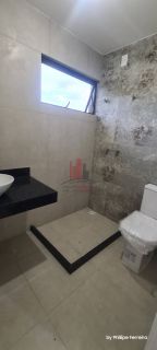 Casa com 4 Suítes em Condomínio em Aldeia