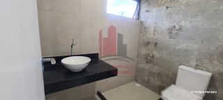 Casa com 4 Suítes em Condomínio em Aldeia