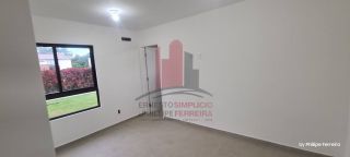 Casa com 4 Suítes em Condomínio em Aldeia