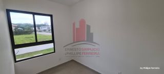 Casa com 4 Suítes em Condomínio em Aldeia