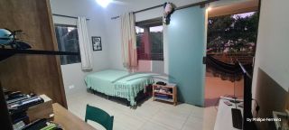 Casa em Condomínio Fechado em Aldeia com Piscina