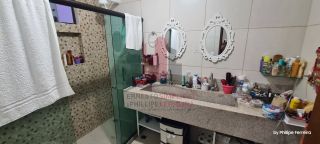 Casa em Condomínio Fechado em Aldeia com Piscina