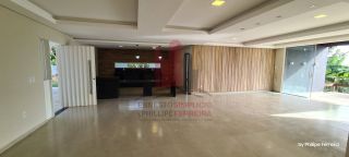 Casa em Condomínio com 4 Quartos Piscina e Bela Vista