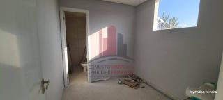 Casa em Construção em Excelente Condomínio com 5 Suítes 310m²