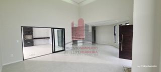 Casa Nova em Condomínio 4 Quartos Piscina e Espaço Gourmet