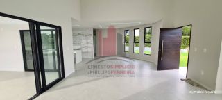 Casa Nova em Condomínio 4 Quartos Piscina e Espaço Gourmet