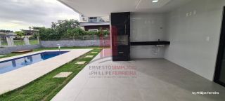 Casa Nova em Condomínio 4 Quartos Piscina e Espaço Gourmet