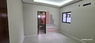 Casa Nova em Condomínio 4 Quartos Piscina e Espaço Gourmet