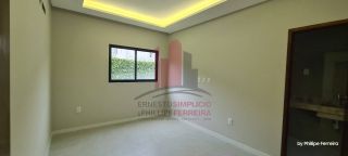 Casa Nova em Condomínio 4 Quartos Piscina e Espaço Gourmet