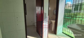 CASA EM CONDOMÍNIO C/ 4 QUARTOS ESPAÇO GOURMET C/ PISCINA