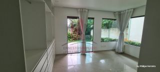 Casa Nascente em Condomínio c/ 3 Quartos sendo 2 Suítes + Mezanino