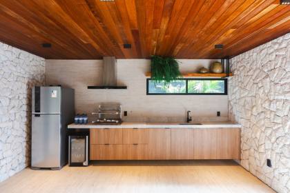 Belíssima Casa em Condomínio em Aldeia 5 suítes 720m com surpreende área de lazer