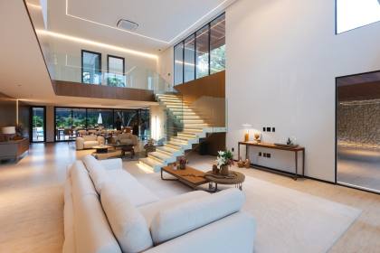 Belíssima Casa em Condomínio em Aldeia 5 suítes 720m com surpreende área de lazer