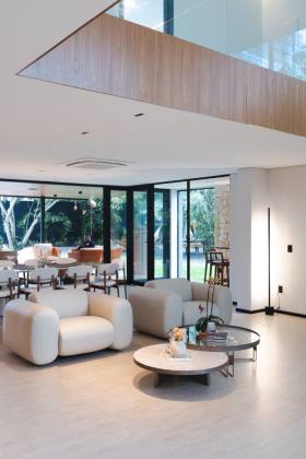 Belíssima Casa em Condomínio em Aldeia 5 suítes 720m com surpreende área de lazer