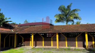 Chácara Completa em Aldeia com 2.5 hectares