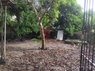 Casa em Rua Pública 4 Quartos 8 Vagas