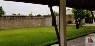 Mini Chácara com 800m² e Casa com 3 Quartos sendo 2 Suítes 260m²