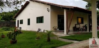 Mini Chácara com 800m² e Casa com 3 Quartos sendo 2 Suítes 260m²