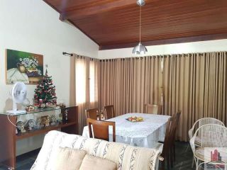 Casa em Cond. em Aldeia 4 Quartos 2 Suítes 170m²