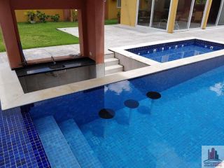 Casa em Cond. em Aldeia 4 Quartos 2 Suítes 170m²