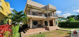 Casa em Cond. em Aldeia com 2 Quartos 2 Suítes 340m²