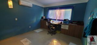 Casa em Cond. em Aldeia com 2 Quartos 2 Suítes 340m²