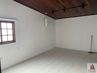 Casa em Cond. no Km 5 241m 3 Quartos