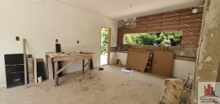 Casa em Cond. em Aldeia 5 Suítes 300m² Piscina e Espaço Gourmet