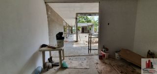 Casa em Cond. em Aldeia 5 Suítes 300m² Piscina e Espaço Gourmet