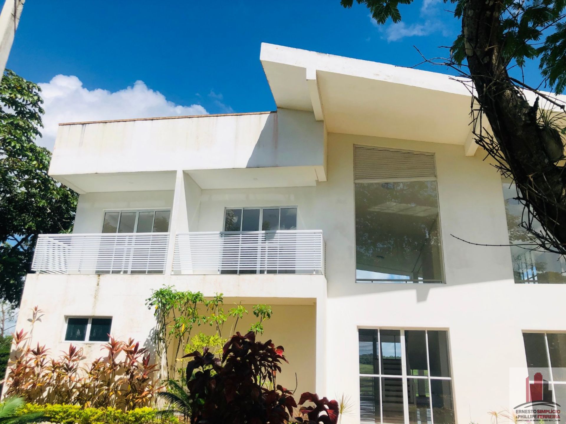 Casa Alto Padrão Aldeia 700m² 5 Suítes sendo 2 Master c/ Jacuzzi